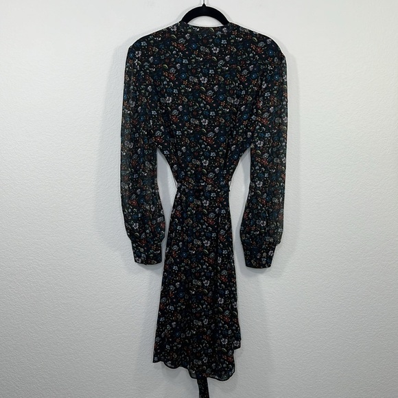 Untuckit Marnie Floral button‎ front Dress size 4 Women’s clothing - Picture 8 of 12